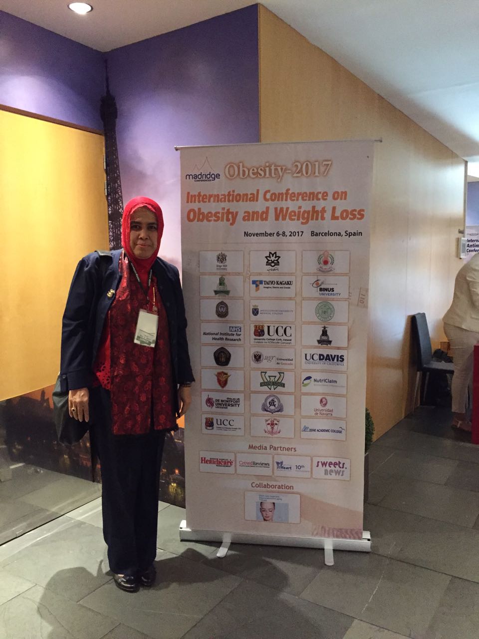 Prof. Fatchiyah, Chair of RC SMONAGENES as A Honorable Speaker in the International Conference on Obesity and Weight Loss