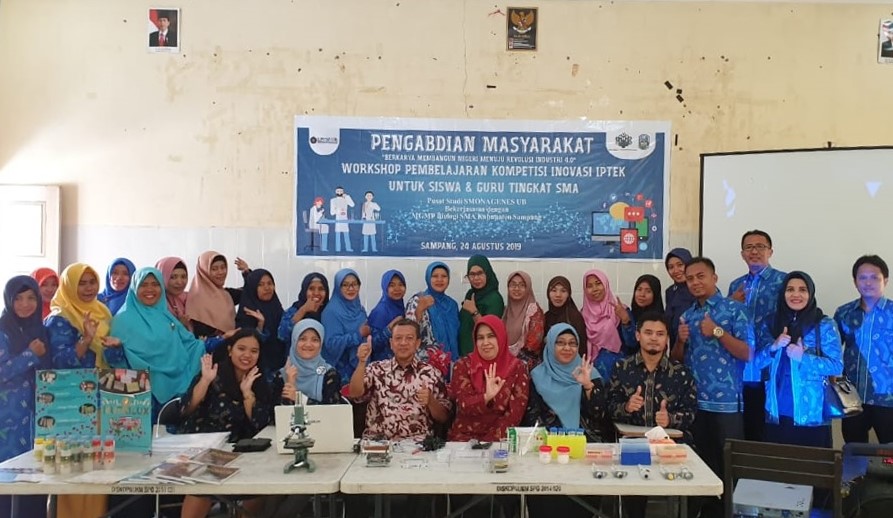 Pusat Studi SMONAGENES perkenalkan pembelajaran kompetisi IPTEK untuk Guru dan Siswa se-Kabupaten Sampang, Madura